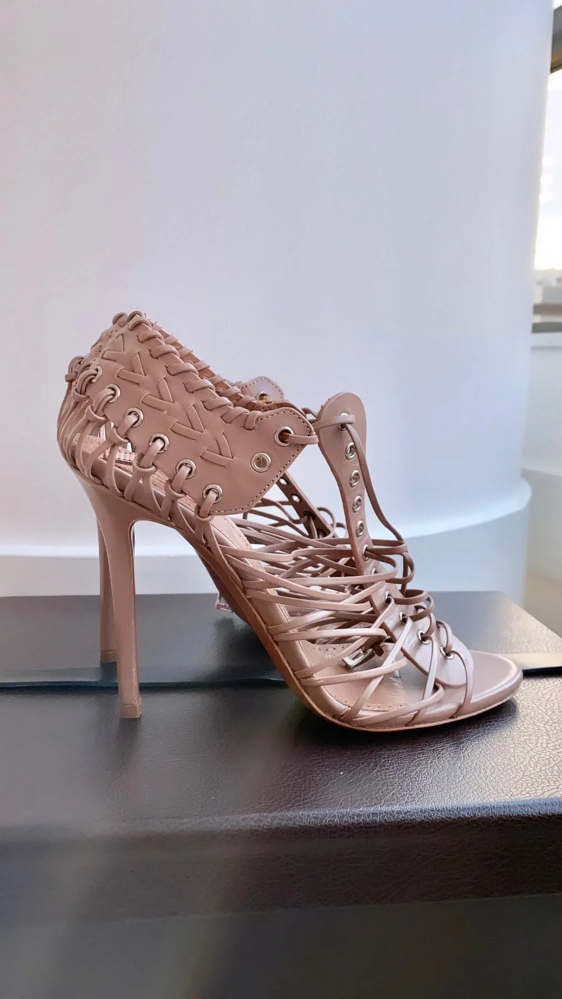 Alaia dusty rose leather heels