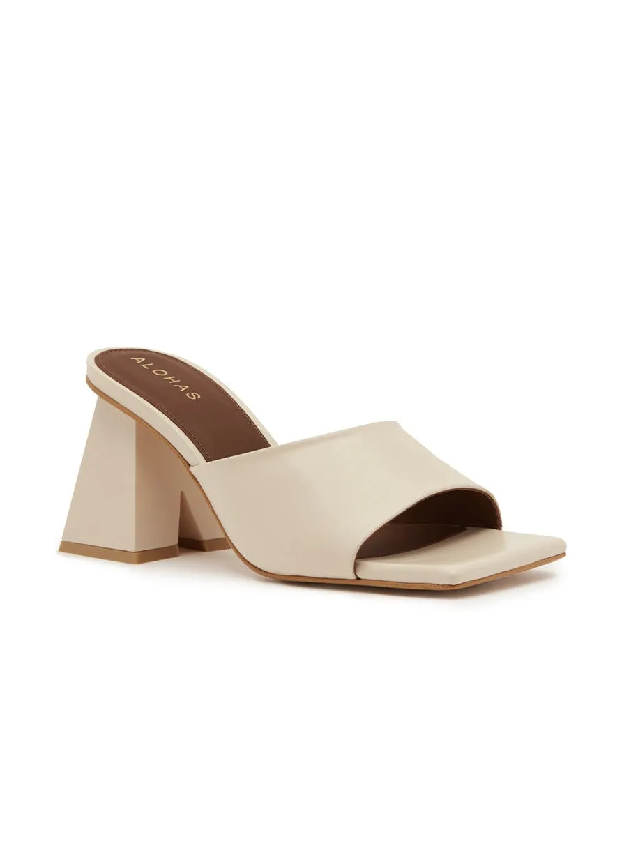 Alohas Dune Heels in Off White