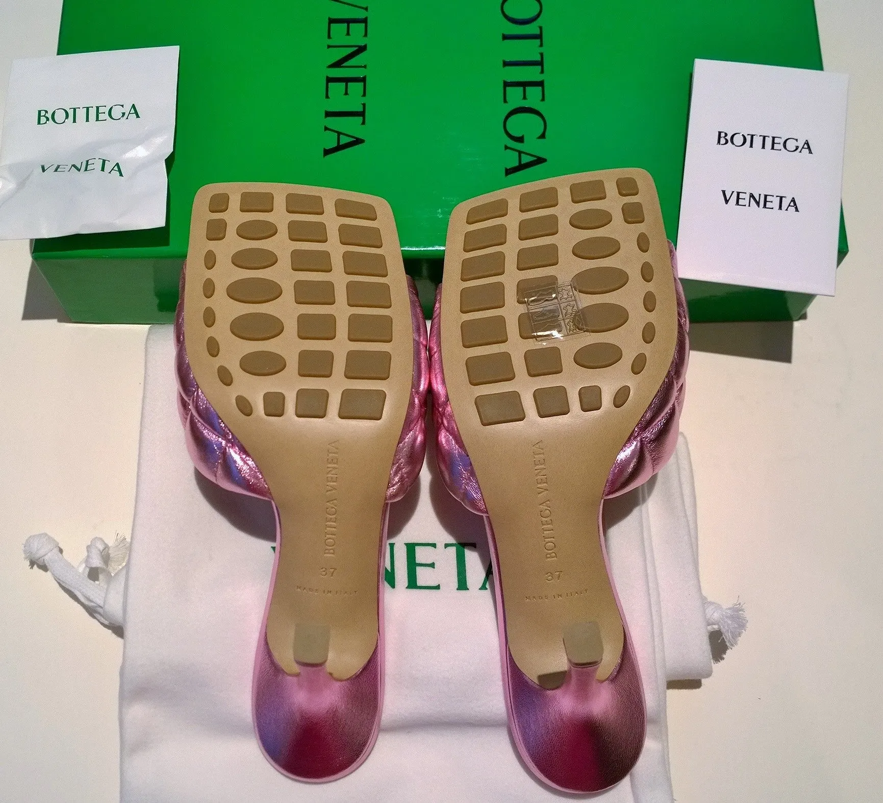 Bottega Veneta Quilted Padded Mules In Metallic Pink Leather Sandals Heels