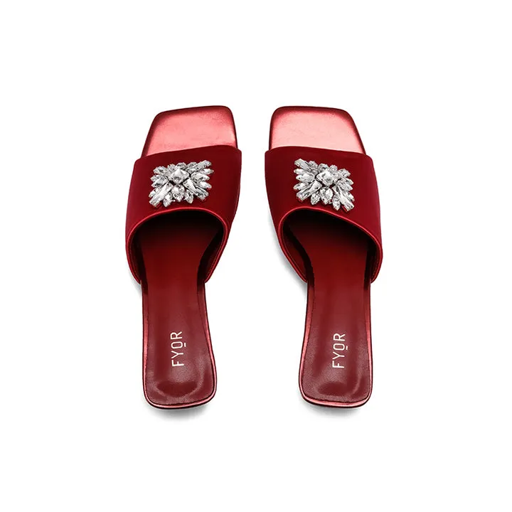 Gem Brooch Heeled Sandal BB 23