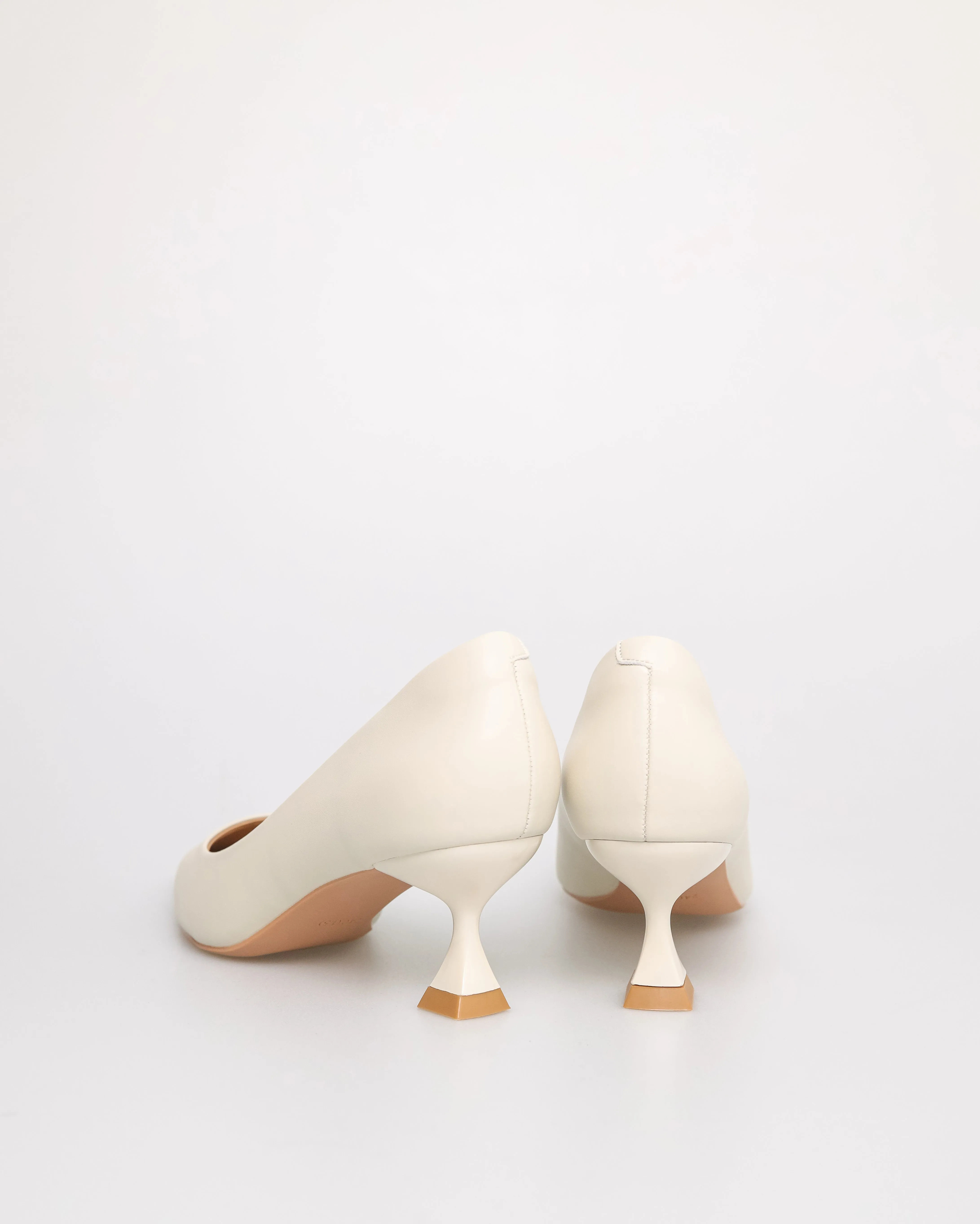 Tomaz FL070 Ladies Glossy Low  Heels (Cream)