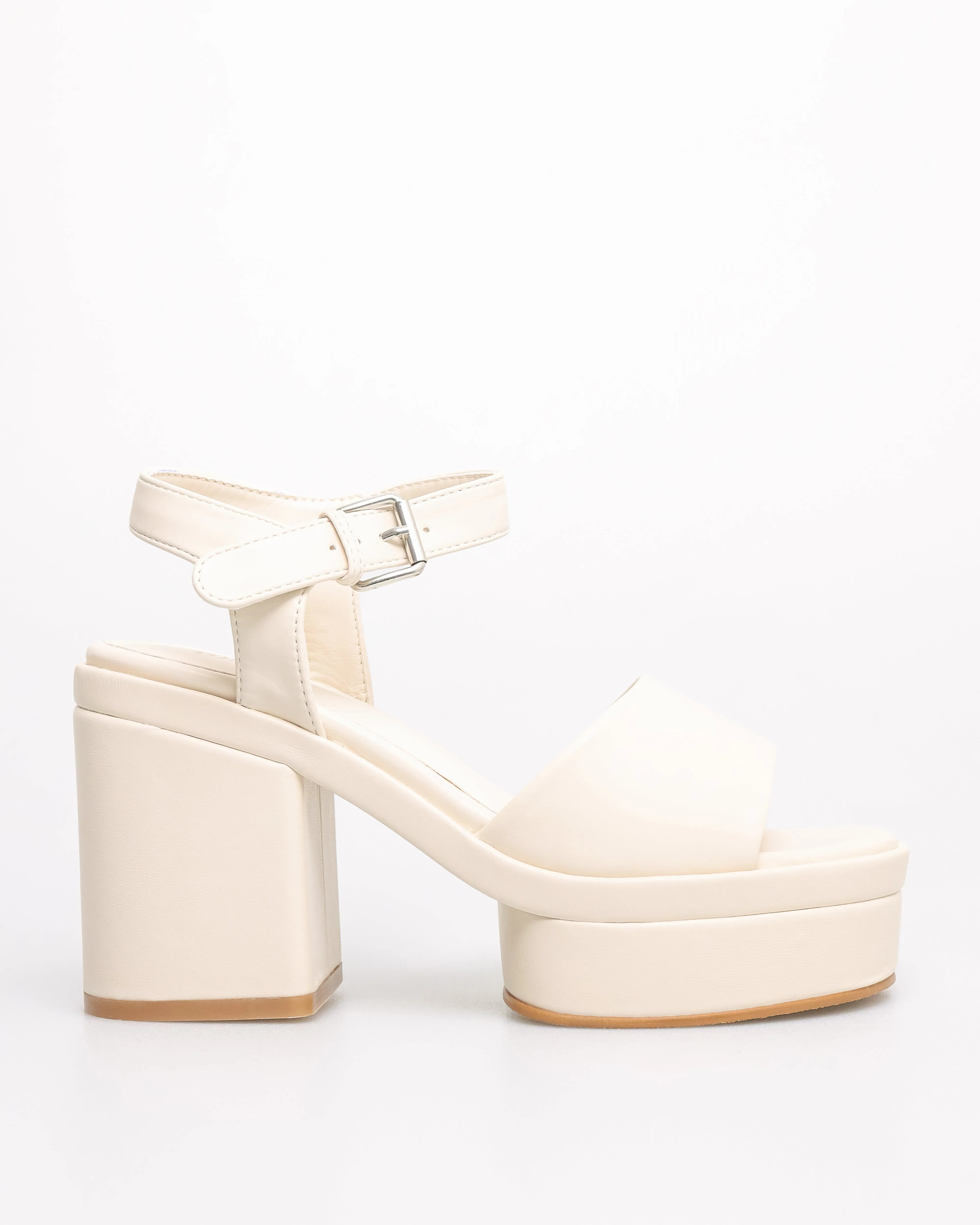 Tomaz FL074 Ladies Slingback Block Heels (White)